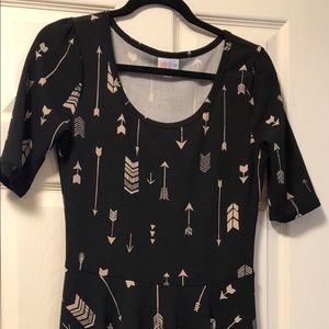 Lularoe Arrow Nicole